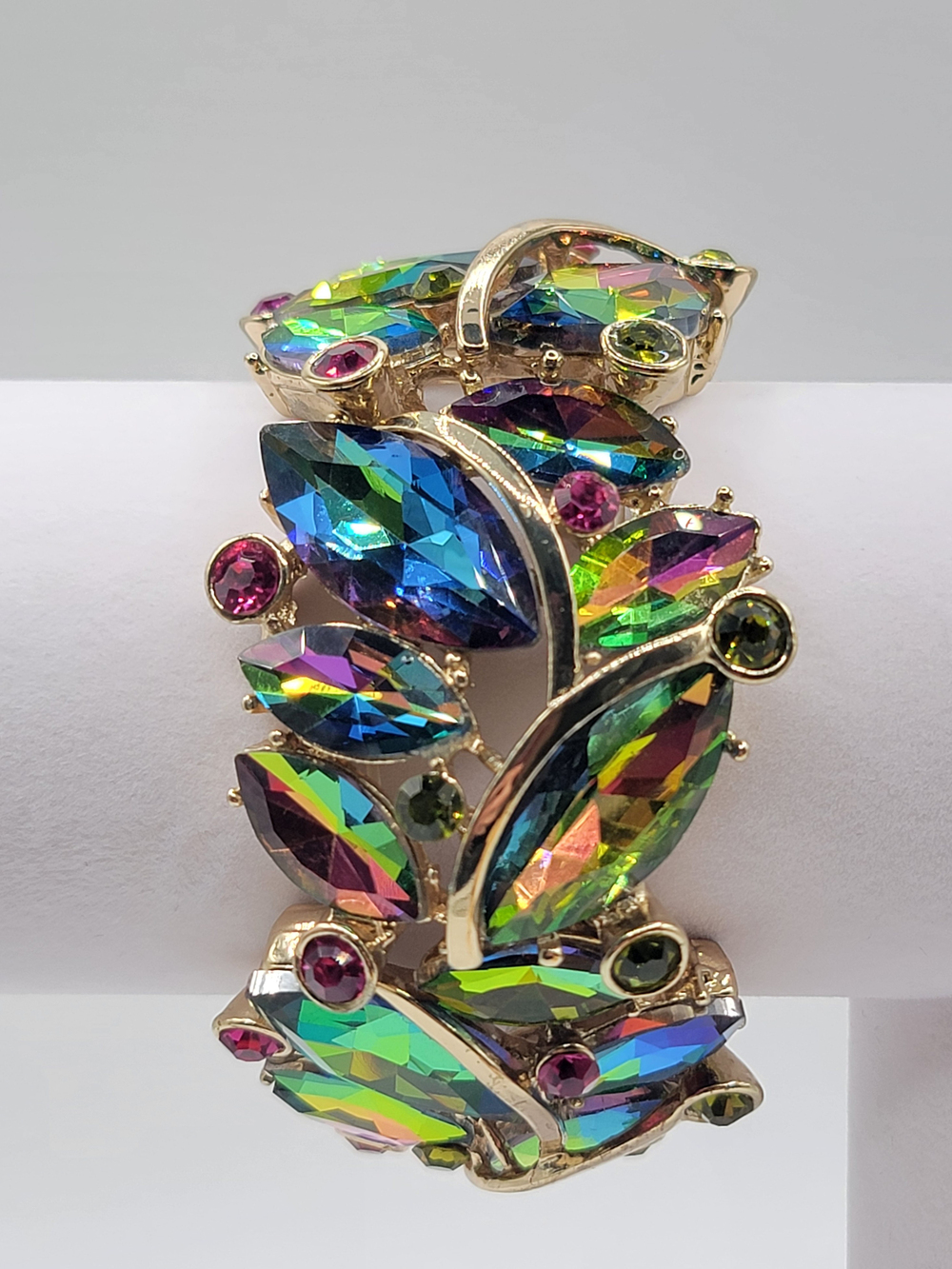 Multicolor Aurora Borealis Rhinestone Stretch Bracelet Gold Tone - Picture 6 of 10